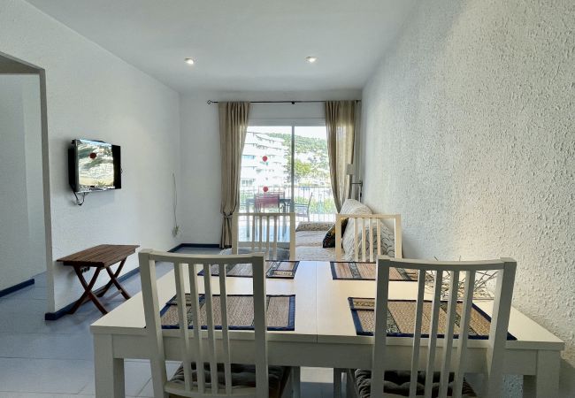 Apartment in Estartit - ROCAMAURA I A 2-2 Apartment in Estartit - ROCAMAURA I A 2-2