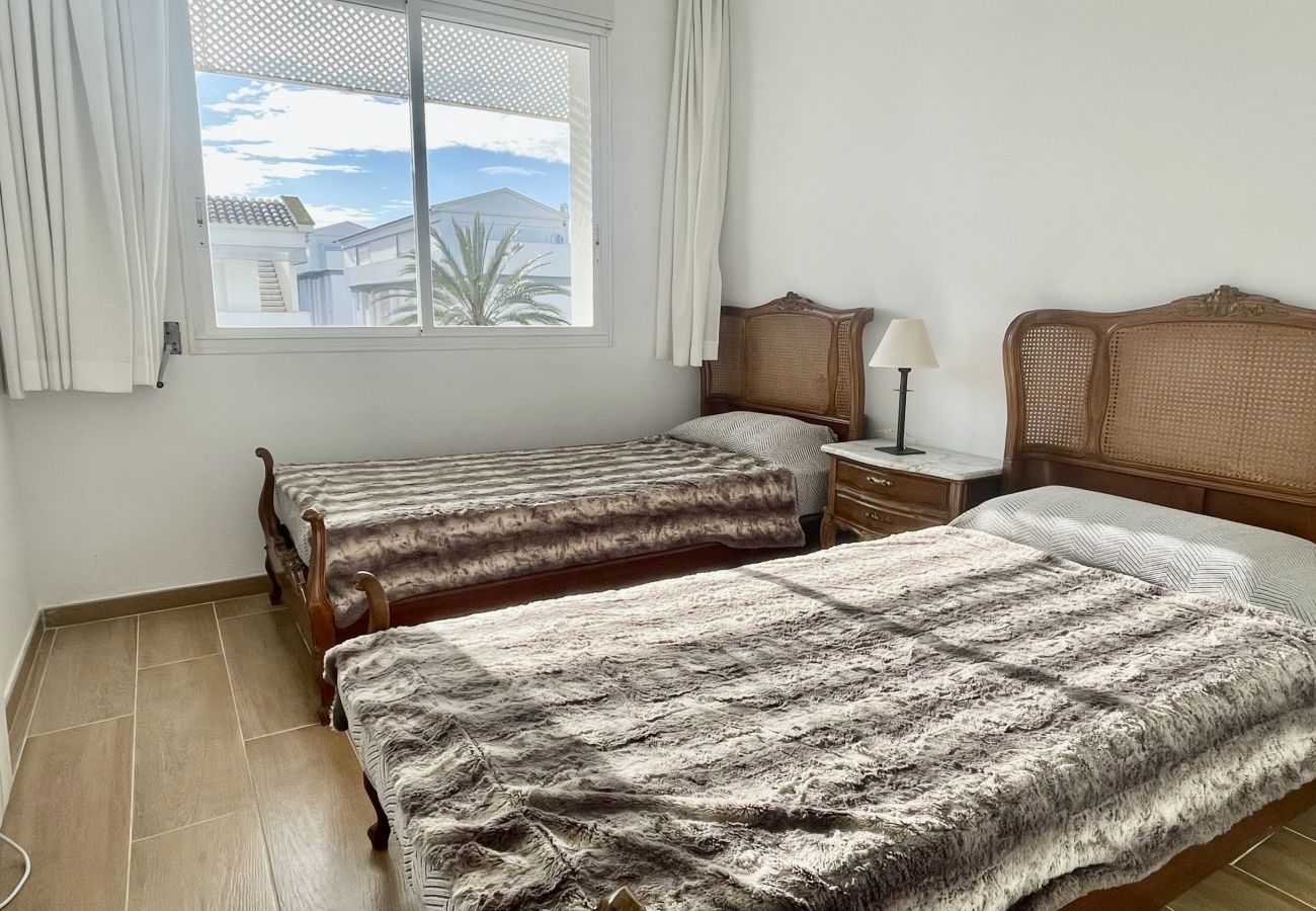 Apartment in Pals - GREEN CLUB A 304