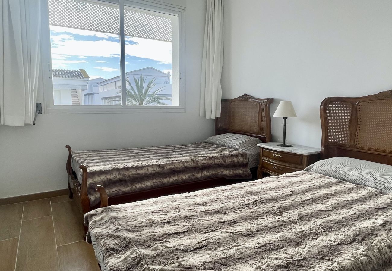 Apartment in Pals - GREEN CLUB A 304