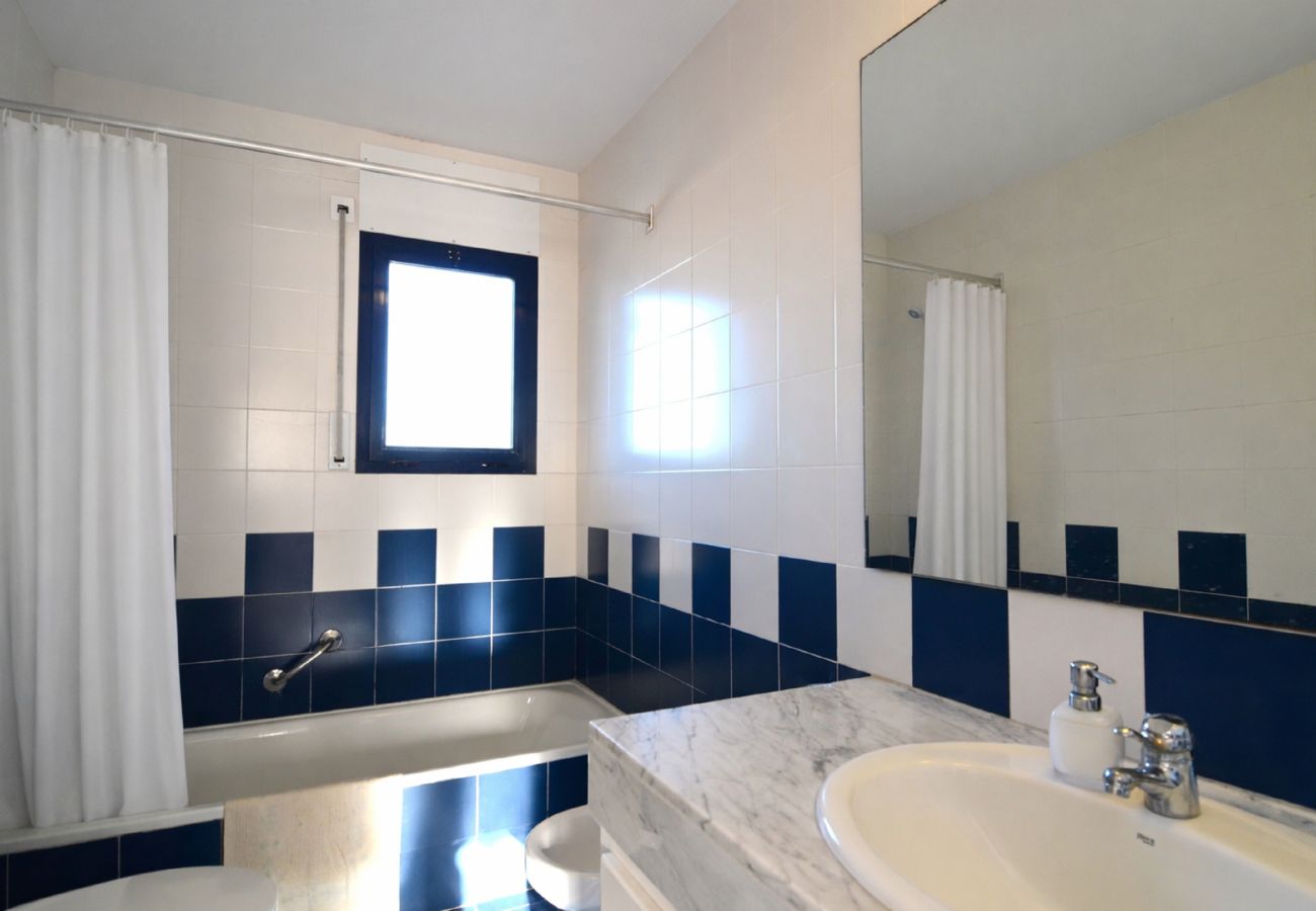 Apartment in Pals - NAUTIC GOLF A 303