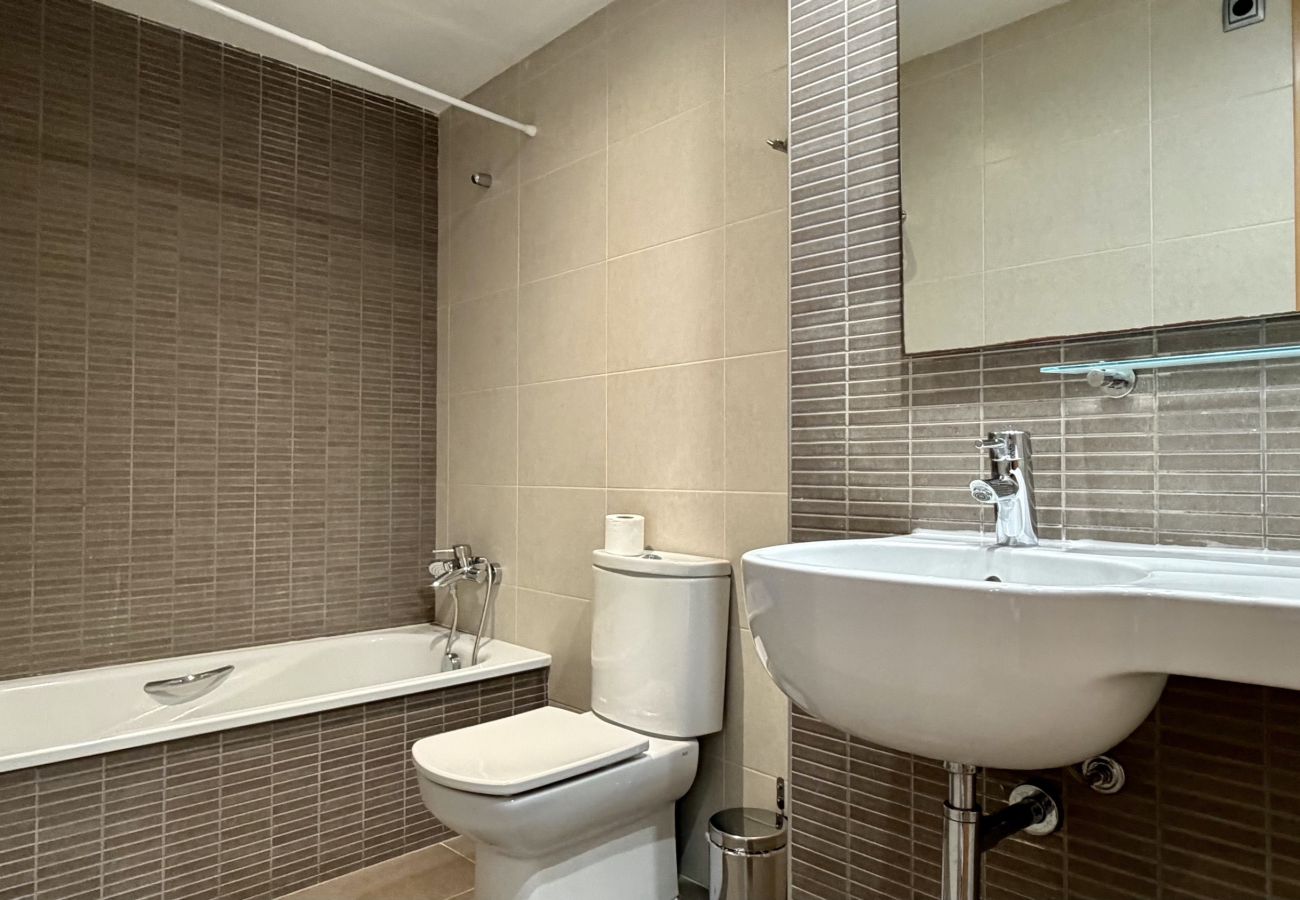 Apartment in Estartit - DARSENA A 2-4