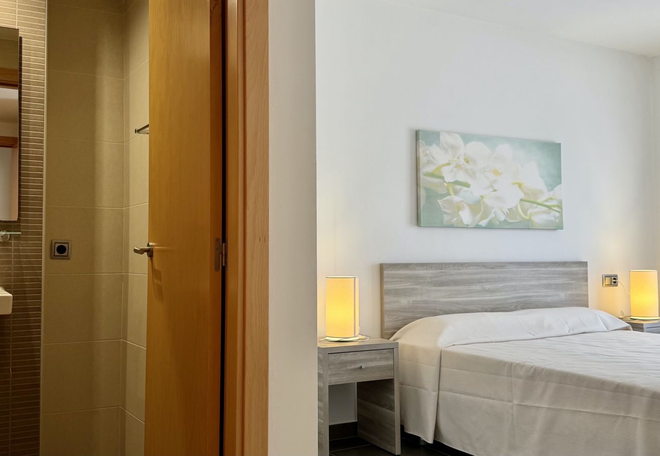 Apartment in Estartit - DARSENA A 2-4