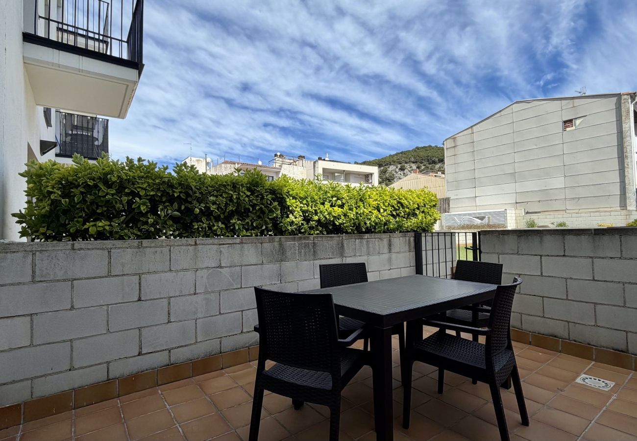 Apartment in Estartit - DARSENA B 1-1