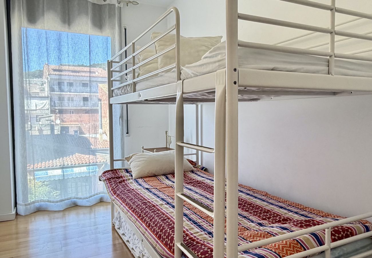 Apartment in Estartit - ESGLESIA 7 2-4
