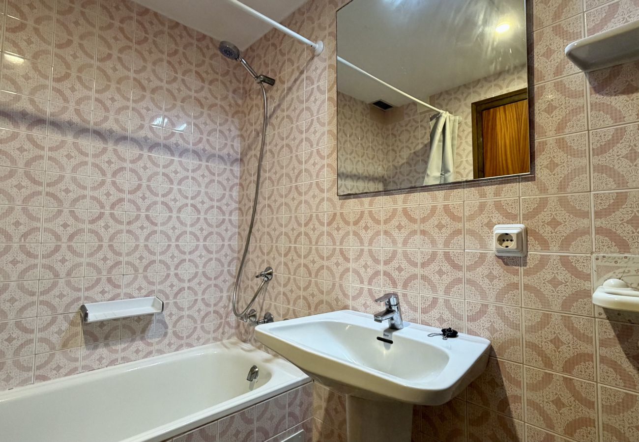 Appartement à L'Escala - APPARTEMENT ELS PESCADORS  2-2 3D