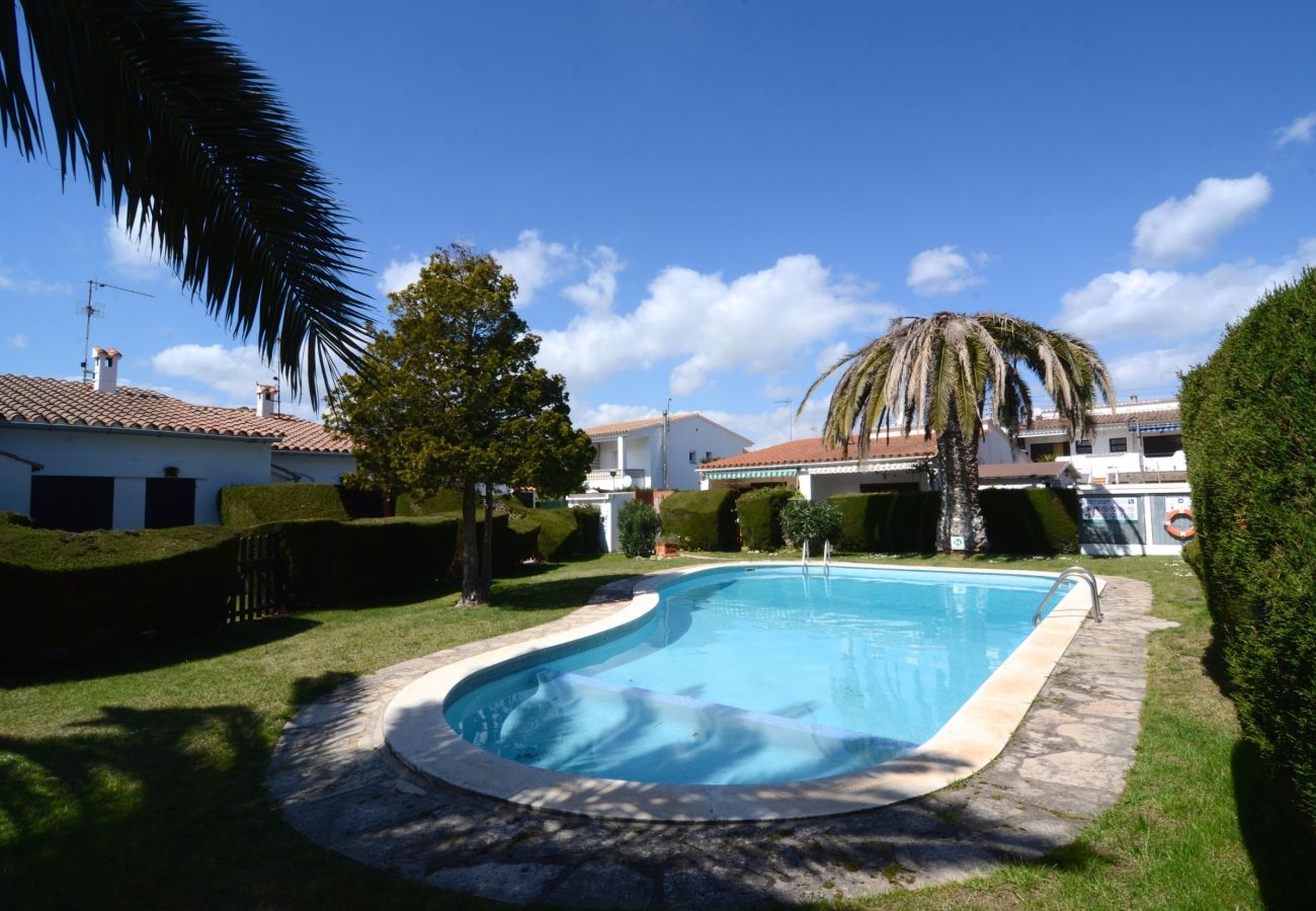 Maison mitoyenne à L'Escala - PUIG 213