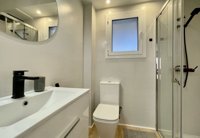 Studio à Pals - ESTUDI SWING Studio à Pals - ESTUDI SWING