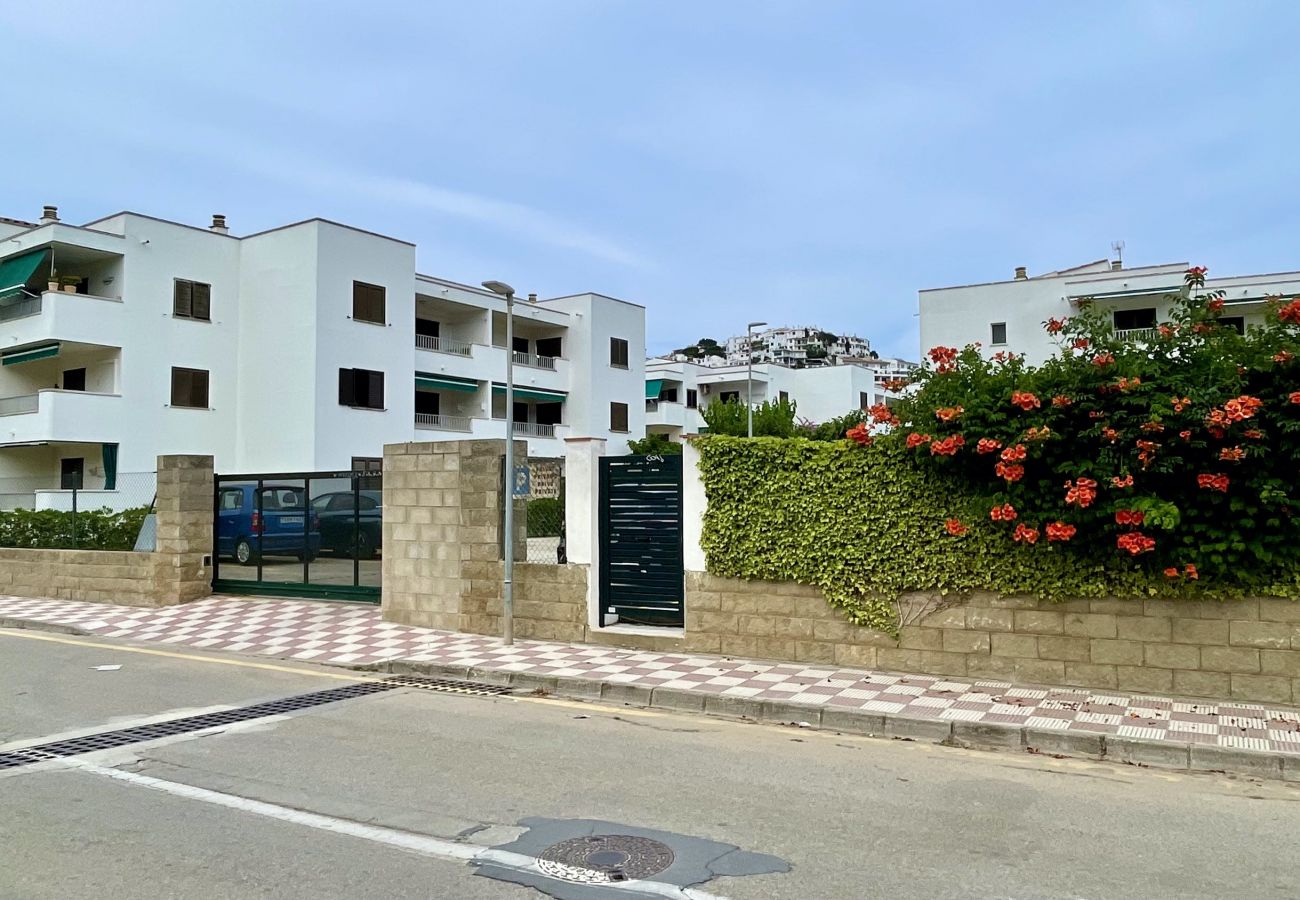 Appartement à L'Escala - CALA MONTGO 25
