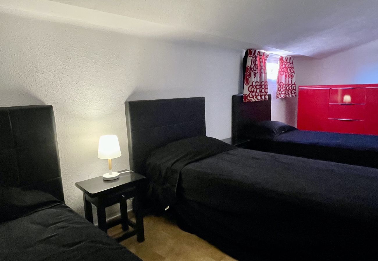 Appartement à Estartit - Salles Beach 44 - duplex avec piscine et vue sur la mer