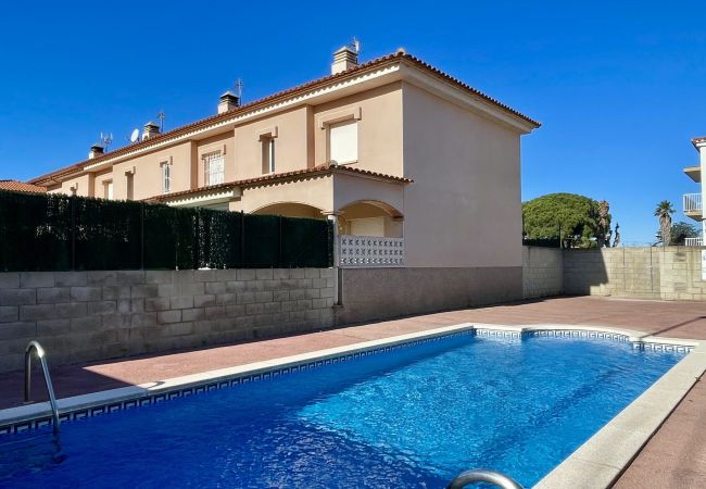 Maison mitoyenne à L'Escala - RAMBLA MALLOLS 9, CASA LIA Maison mitoyenne à L'Escala - RAMBLA MALLOLS 9, CASA LIA