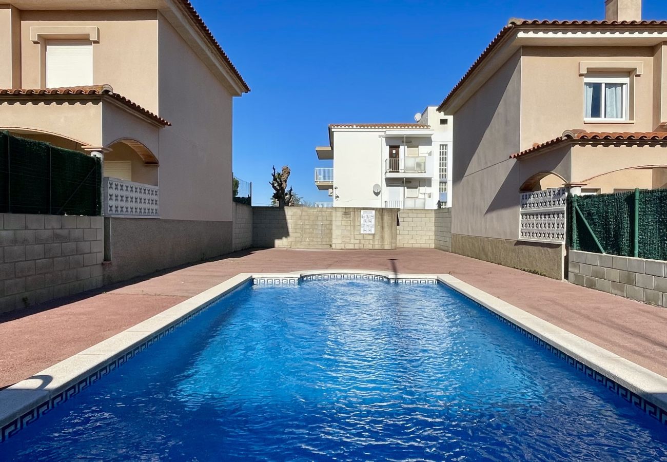 Maison mitoyenne à L'Escala - RAMBLA MALLOLS 9, CASA LIA